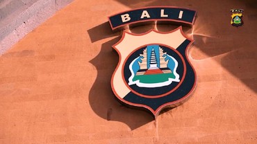 img-title Galak Berantas Spa Esek-esek Punya Selebgram, Polisi Juga Bongkar Mafia Tanah di Bali