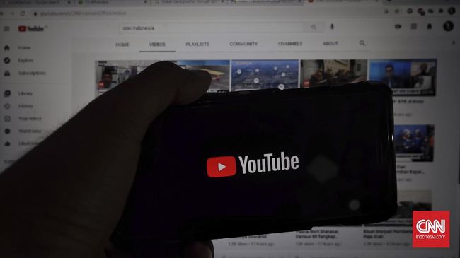 Kakak ipar Ria Ricis, Ori Vitrio Abdullah, buka suara terkait adsense pada YouTube adik iparnya yang belakangan ini menjadi perbincangan.