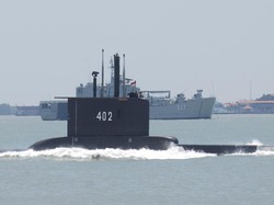 Kapolri Perintahkan Kapal-kapal Polri Bantu Pencarian KRI Nanggala-402