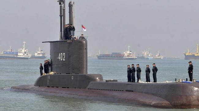 TNI telah menetapkan KRI Nanggala-402 yang sudah hilang sejak Rabu (21/4) dengan status subsunk (submarine sunk) atau tenggelam.