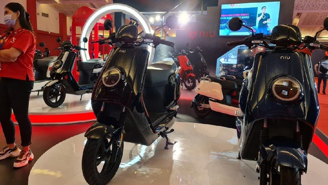 Ada sejumlah merek lama yang memutuskan memulai strategi elektrifikasi di Indonesia.