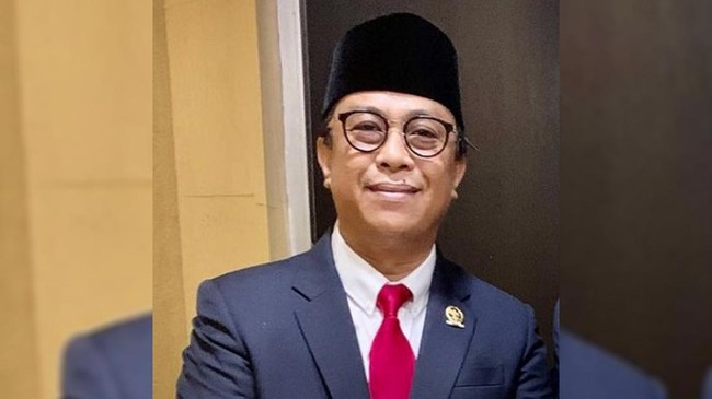 Rapsel Ali, mengaku dipanggil Presiden Joko Widodo ke Istana Kepresidenan, pekan lalu. Pengakuan itu ia sampaikan usai namanya masuk bursa menteri baru.