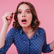 Rekomendasi Maskara Bening Versi Harpers Bazaar