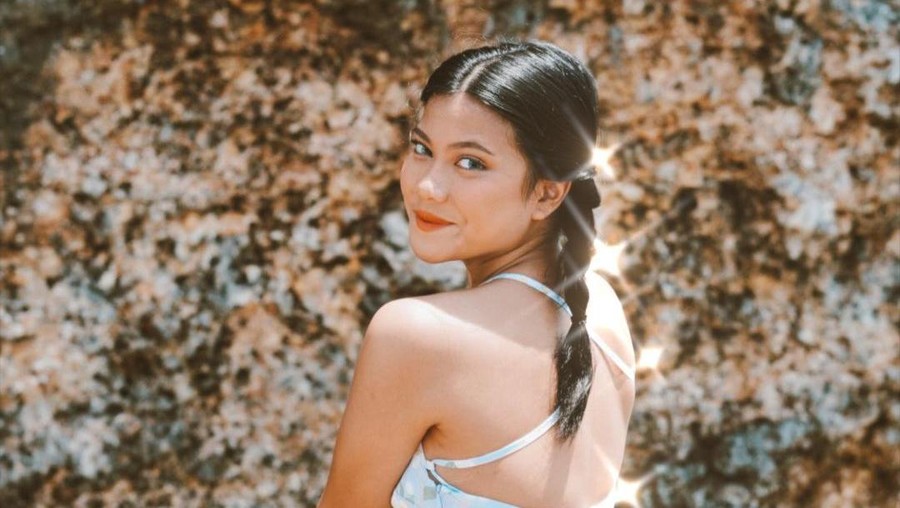 Selebgram Hanum Mega tuai hujatan karena mengeluhkan sesak nafas saat kondisi hamil muda. Yuk kita intip sosok Selebgram satu ini!