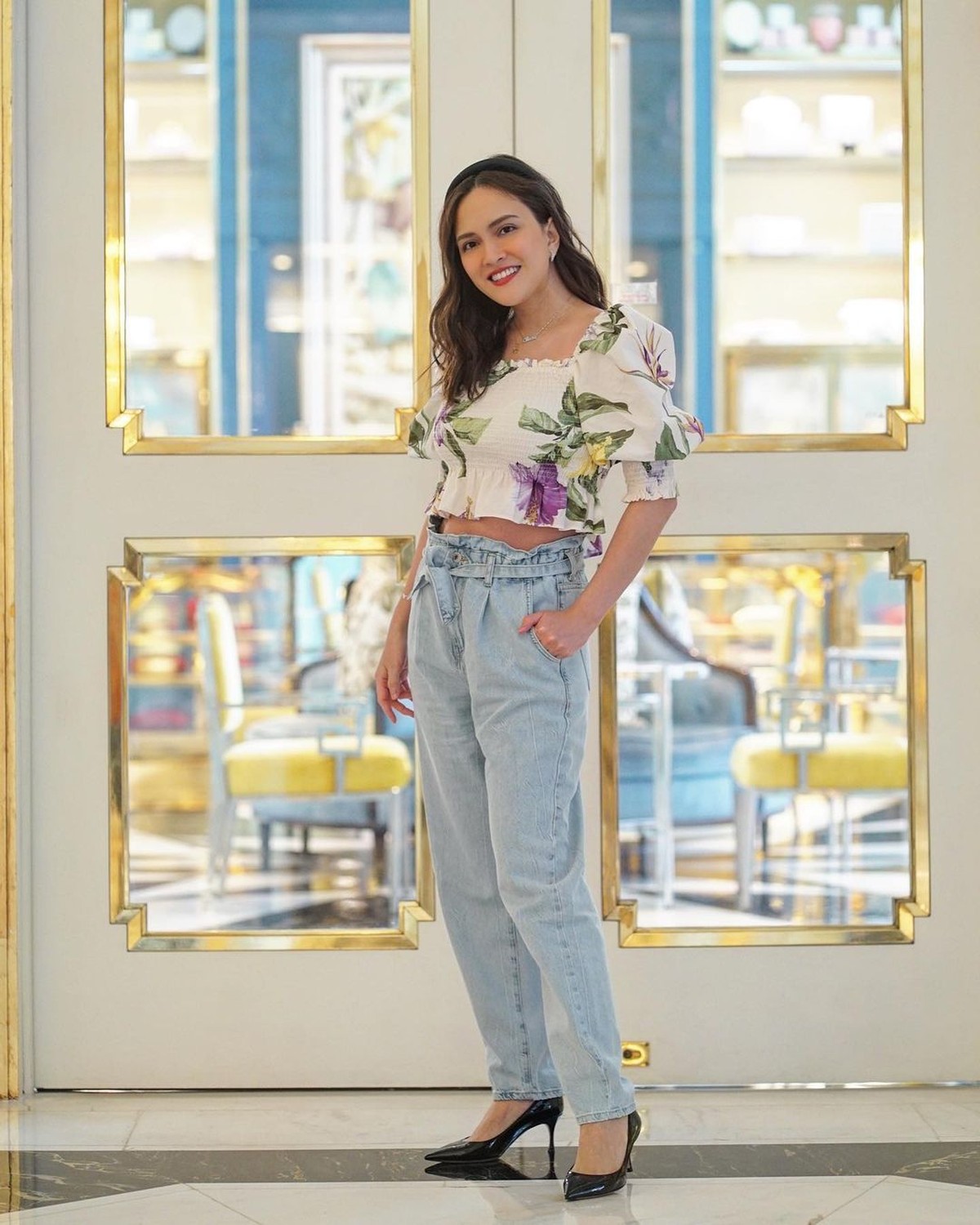Shandy Aulia sering kali dihujat oleh netizen tetapi ia tetap cuek&period; Beginilah potret cantik Shandy Aulia&excl;