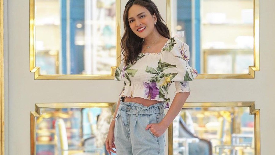 Shandy Aulia sering kali dihujat oleh netizen tetapi ia tetap cuek. Beginilah potret cantik Shandy Aulia!
