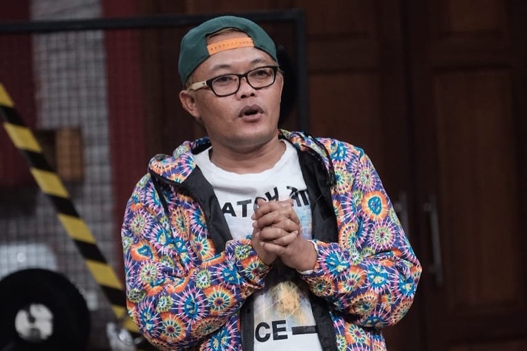 Sule Berkat isu keretakan rumah tangga nya dengan Nathalie Holscher, Sule kini jadi perbincangan. Yuk kita intip potret sang komedian ini!