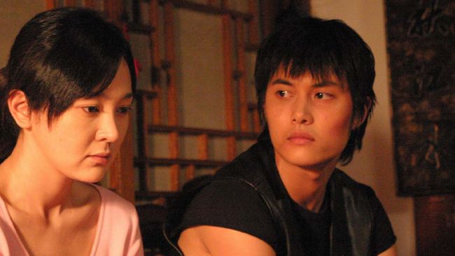 Sinopsis 3-Iron, Korban KDRT Lari dari Kenyataan Film 3 Iron mengisahkan pertemuan laki-laki penyendiri dengan ibu rumah tangga yang menjadi korban kekerasan suami.
