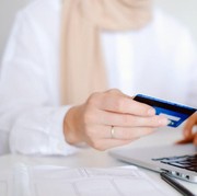 Hati-hati, Ini 5 Pengeluaran Kecil Saat Belanja Online yang Bikin Kantong Jebol