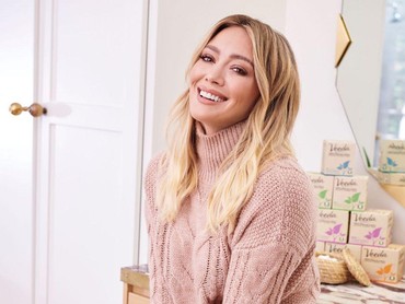 img-title Hillary Duff Jadi Pemeran Utama Spin-off 'How I Met Your Father'