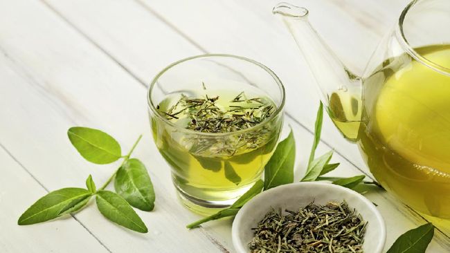 Teh telah lama dikenal memiliki manfaat dalam mendukung metabolisme tubuh, meningkatkan oksidasi lemak, serta mengurangi nafsu makan.
