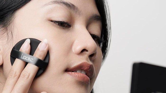 Atasi Wajah Kering di Bulan Ramadan, Cobain Cushion Lokal Terbaik Ini Ladies!