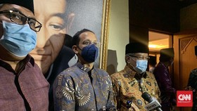 Di Depan Ketum PBNU, Nadiem Minta Maaf soal Kisruh Kamus