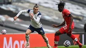 Hasil Liga Inggris: Tottenham Menang, Geser Liverpool