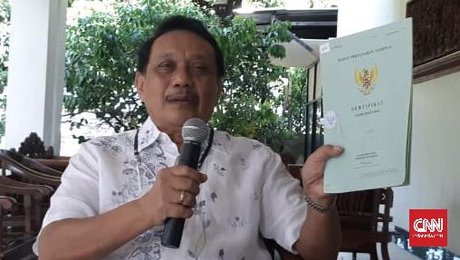 Merasa jadi korban kasus sertifikat tanah ganda, eks Walkot Semarang mengggat BPN ke Pengadilan Negeri Semarang.
