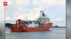 VIDEO: Singapura Kirim MV Swift Bantu Cari KRI Nanggala-402