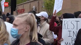 VIDEO: Warga Ohio Demo Usai Penembakan Remaja Kulit Hitam