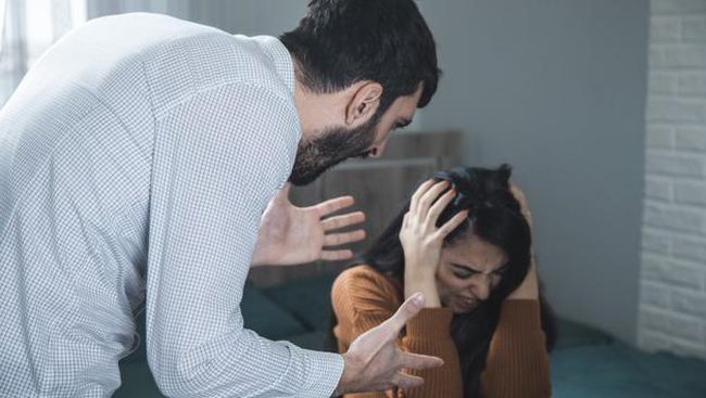 Dampak Emosional dari Cinta yang Menjadi Racun