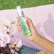 8 Face Mist Lokal yang Bikin Wajah Segar Selama Puasa, Mulai dari Rp30 Ribuan!