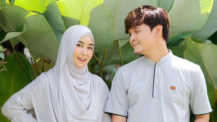 Kisah hijrah Anisa Rahma Adi, dulu anggota girl band kini tampil syari.