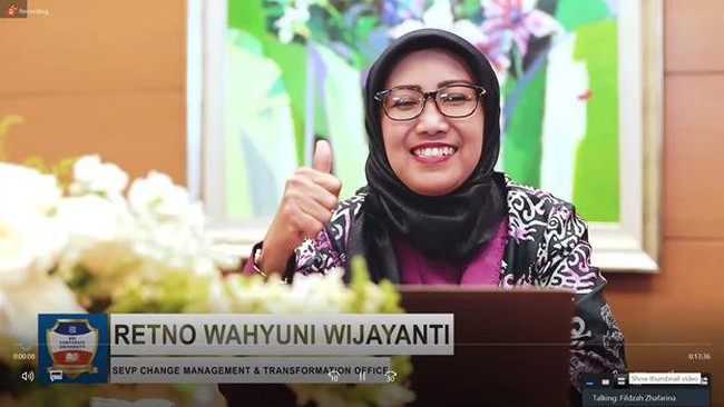 BRI menunjukkan kepeduliannya terhadap perempuan dan upaya meningkatkan kapasitas kaum hawa dengan mendirikan komunitas pekerja wanita bernama Srikandi BRI.