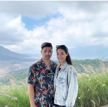 Erick Iskandar Pamer Perut Besar Vanessa, Netizen: Kapan Nikahnya?