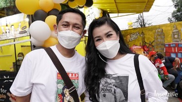 img-title Tak Kunjung Dikaruniai Anak, Fitri Carlina Ikhlas Suami Nikah Lagi