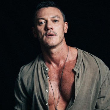 Aktor 'Fast & Furious' Luke Evans Tertarik Perankan James Bond