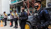 FOTO: Jakarta Bersiap Sambut Pemimpin ASEAN Bahas Myanmar Jakarta bersiap menyambut para pemimpin negara anggota ASEAN yang akan menghadiri KTT untuk membahas pergolakan di Myanmar pada Sabtu (24/4).