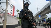 FOTO: Jakarta Bersiap Sambut Pemimpin ASEAN Bahas Myanmar Jakarta bersiap menyambut para pemimpin negara anggota ASEAN yang akan menghadiri KTT untuk membahas pergolakan di Myanmar pada Sabtu (24/4).