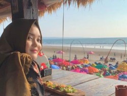 Bintang Hidup dengan Teddy Pardiyana, Putri Delina Ingat Pesan Lina Jubaedah