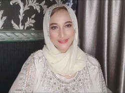 Rinada Bantah Dipenjara 15 Tahun, Faktanya Bisa Jalani Ramadhan di Rumah