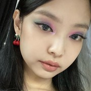 Teknik Pakai Eyeliner ala Cewek Korea, Agar Tampilan Tetap Natural