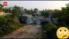 VIDEO: Saat-Saat Tambang Batu Di Tuban Runtuh