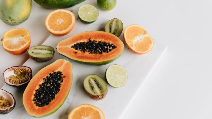 Bukan Cuma Melancarkan Pencernaan, Ini 5 Khasiat Pepaya untuk Kesehatan