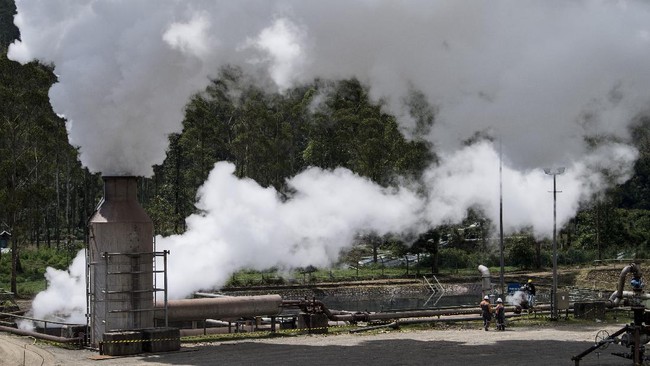 Direktur Utama PT Pertamina Geothermal Energy Ahmad Yuniarto menyebut kapasitas energi geothermal terpasang Indonesia mencapai 2.276 MW, terbesar ke-2 di dunia.