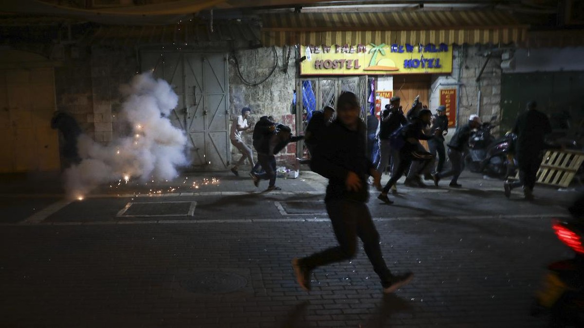 FOTO: Ratusan Luka Menganga dalam Bentrok Israel-Palestina