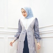 5 Inspirasi Dress Simpel untuk Lebaran, Sukses Tampil Anggun dan Stunning