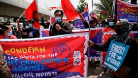 Sempat Ditangkap di Demo Junta Myanmar, 2 Staf LBH Dilepas