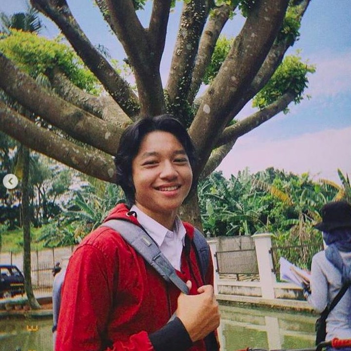 <p>Kiesha sekarang sudah beranjak remaja, Bunda. Kini ia sudah berusia 18 tahun. (Foto: Instagram @kiesha.alvaro)</p>