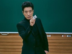 5 Artis Korea Ini Perankan Guru Baik Hati hingga Dosen Galak di Drama