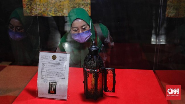 FOTO: Belajar Sejarah Islam di Pameran Artefak Nabi Muhammad
