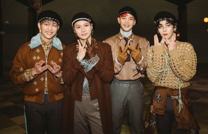 Shawol merupakan nama fandom SHINee yang diambil dari nama album pertama mereka, SHINee World, agar antara SHINee dan penggemar selalu ingat momen dimana pertama kali mereka bertemu / foto: instagram.com/shinee