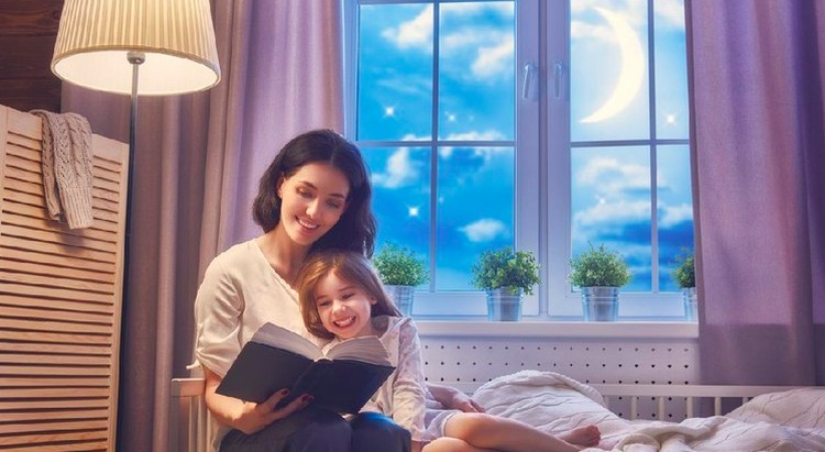 Fabel Sebelum Tidur: Bacakan Si Kecil Dongeng Balas Budi Seekor Semut Cerita fabel yang bercerita tentang hewan-hewan kaya nilai moral bisa diceritakan kepada Si Kecil sebagai salah satu bacaan sebelum tidur. Simak referensinya!