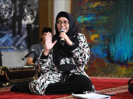 Terpopuler: Tanaman Buah Pembawa Hoki - Novia Kolopaking Menghilang dari Dunia Artis