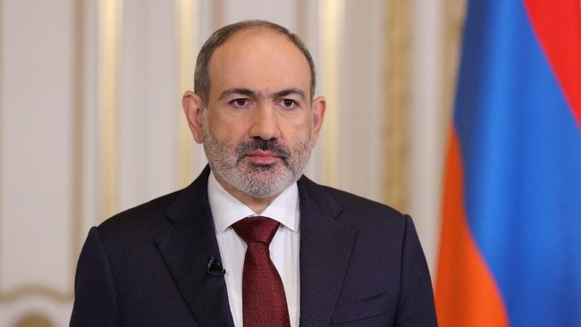 Countries Lose War, Armenian PM Resigns