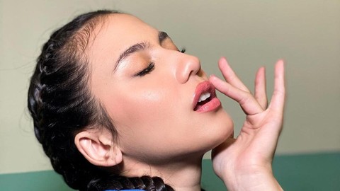 4 Langkah Lip Treatment Untuk Merawat Bibir Kering Selama Puasa