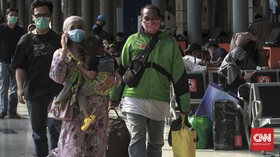Rangkuman Covid: Klaster Tarawih, Wajib Isolasi Usai Mudik