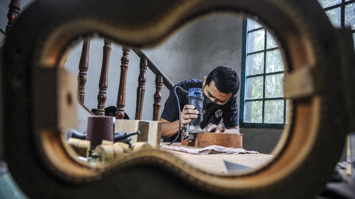 FOTO : Ukulele dari Bandung Harum di Kancah Dunia