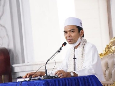 img-title Ustaz Abdul Somad Ungkap Riwayat Pendidikan Usai Keaslian Ijazah Diragukan